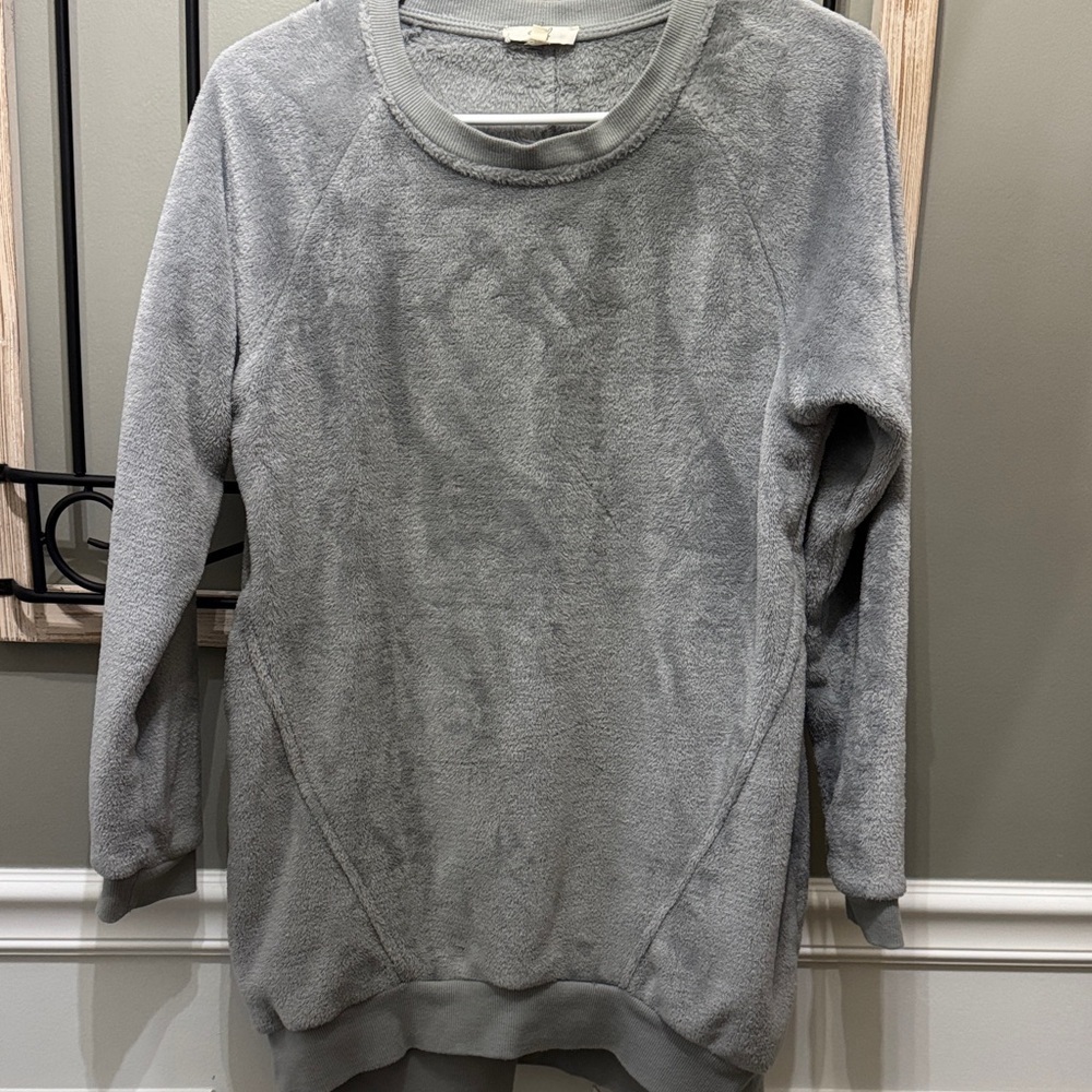 Cozy Gray Women's Sweater Easel small
